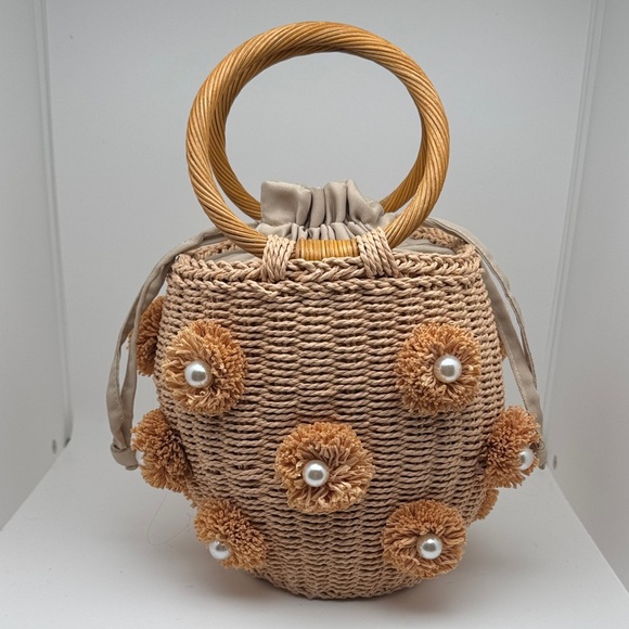 ZARA RARE Luxury Pearl Trim Basket Bohemian Blogger's Favorite Straw Bag - Picture 5 of 13